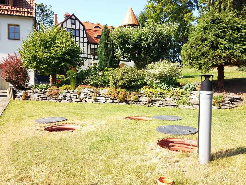ClearFox Nature installed in a garden